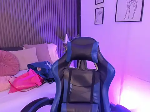 CaeliThalyana Webcam show