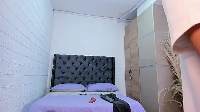 XXX chat uživo modela AleNoah_