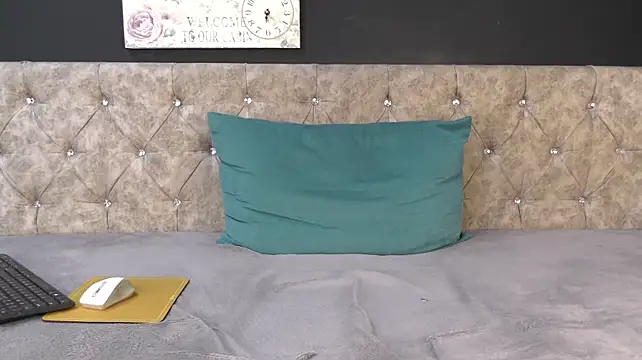 EnzoKnox Chat XXX live