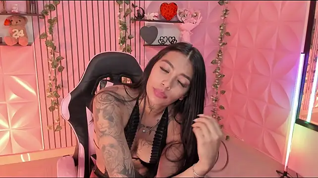 แชท XXX สดของ NattGomez