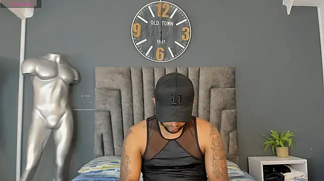 Robin_Rief XXX чат на живо
