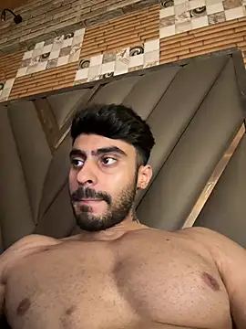 arabdaddyx_ Show in webcam