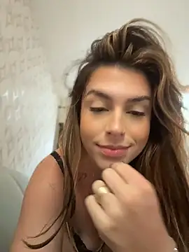 XXX chat uživo modela BarbieHotBrazil
