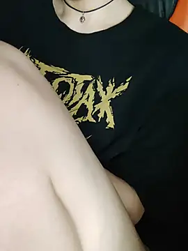 Chat +18 de Aashikalaa ao vivo