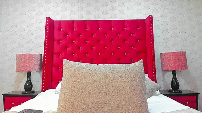 XXX chat uživo modela NickWild