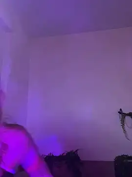 Živý XXX chat MissGoldieB