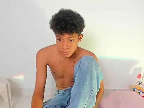 Show modela Taley_Carter na web-kameri