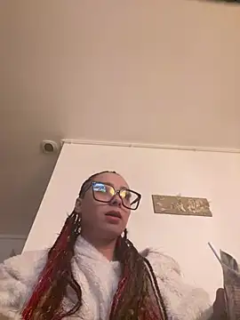 Queenlo_xxx - gagne 2 vidéos💦
