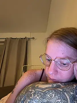 jannis1992 – Naživo XXX chat