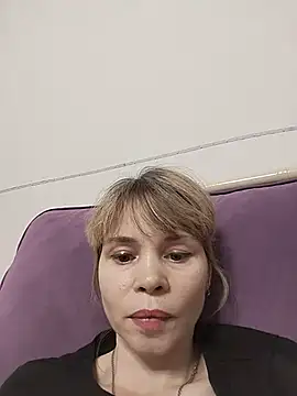XXX chat uživo modela MaryPele