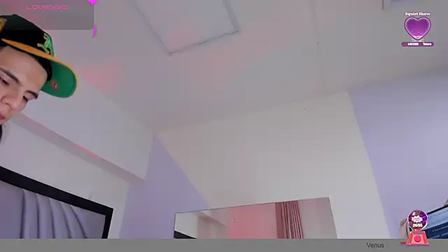 Chat XXX en directo de Martshall09