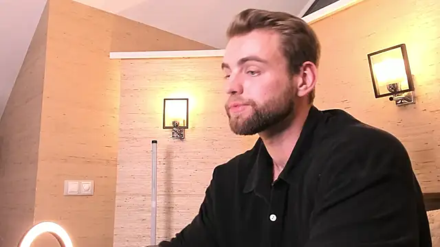 WayneMiller__ live XXX chat