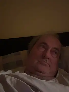 csikar's Live XXX Chat