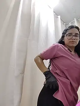 alanahot94's Live XXX Chat