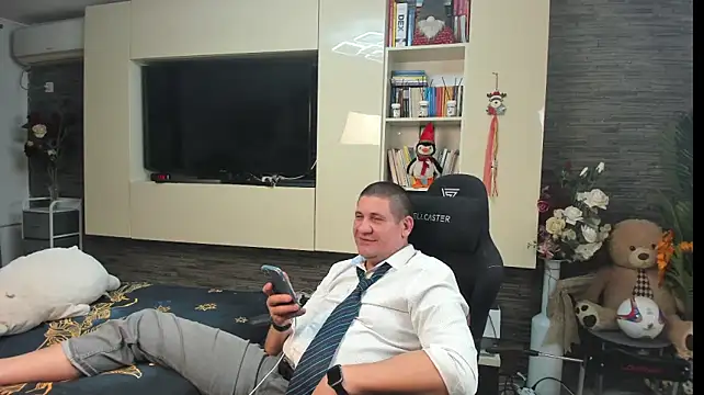 צ'אט XXX בשידור חי של SpartacusDaddy48