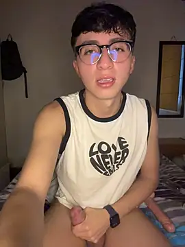 CamiRojas_boy 即時 XXX 聊天
