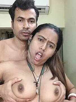 Hot_Misti_69のウェブカメラショー