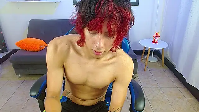 adriaan_18のライブXXXチャット