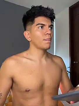 OnlySantty Chat XXX live