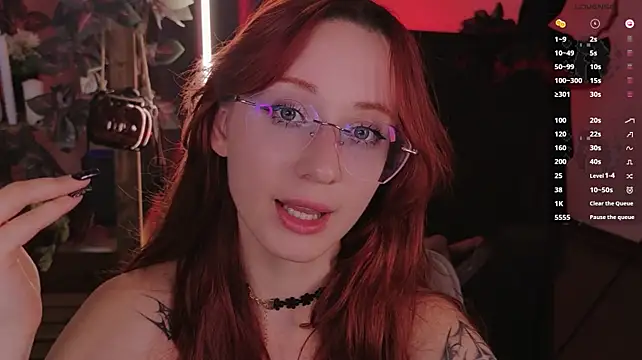 WICKEDEMBER Adlı Modelin Canlı XXX Sohbeti