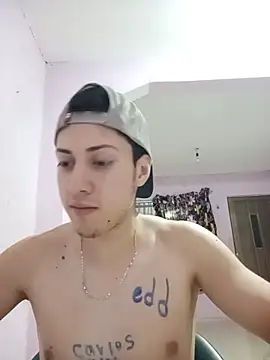 Chat +18 de Carlitos7381 ao vivo