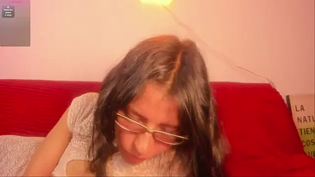 aluna_0310 Chat XXX in diretta
