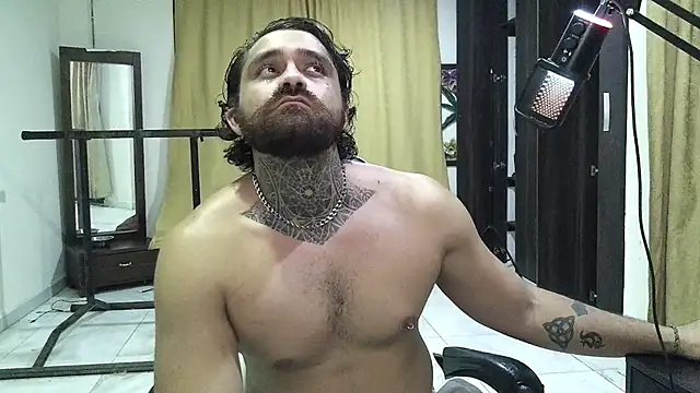 aronmiller404 – Naživo XXX chat