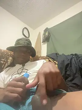 Akaza24's Live XXX Chat