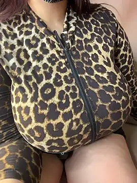 Hoot-Anime- Live XXX-Chat