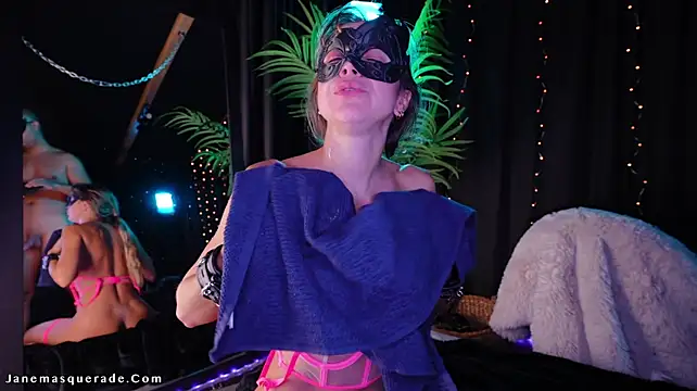 Janemasqueradeporn - Jackhammer facefuck
