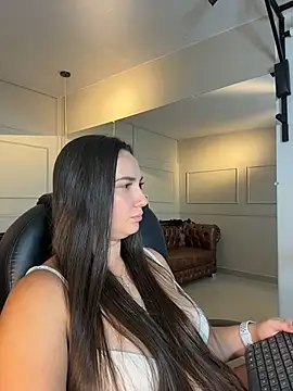 ava_blue Adlı Modelin Canlı XXX Sohbeti