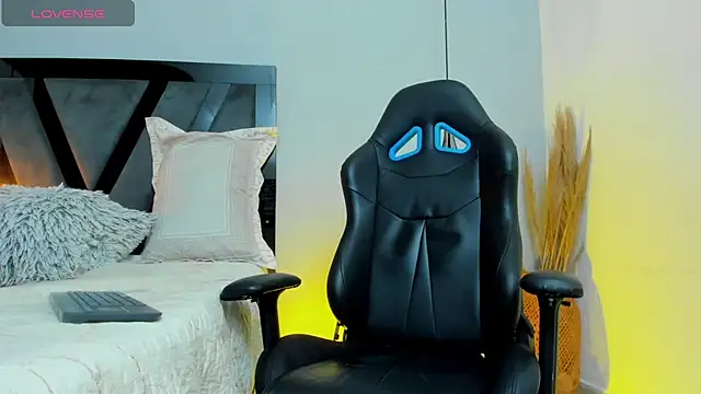 Chat XXX en directo de Sam_Restwod
