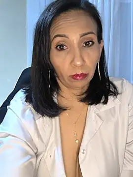Živý XXX chat Mrsvictoriaaa