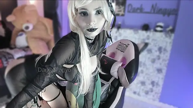 Czat XXX na żywo – Dark_ningyo1