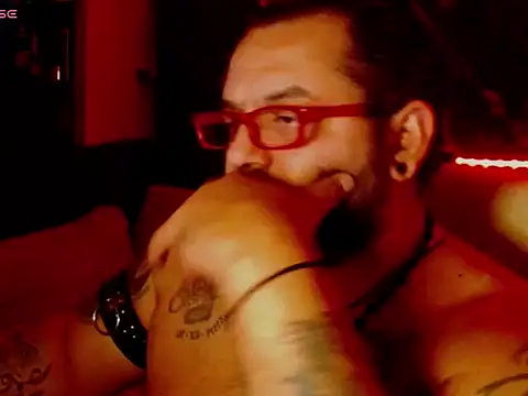 mr_wolf46 live XXX chat