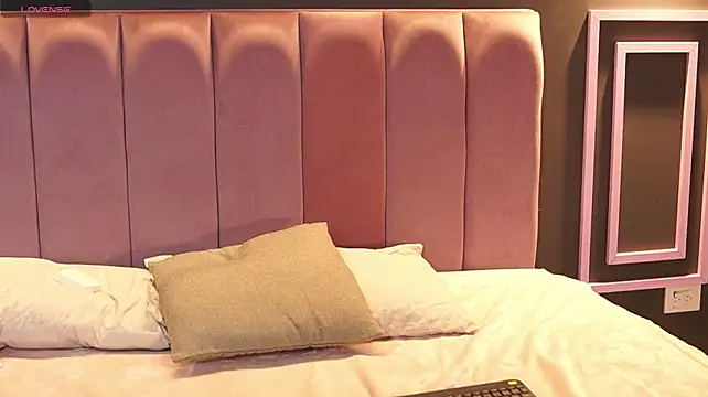 Chat +18 de SeleneMous ao vivo