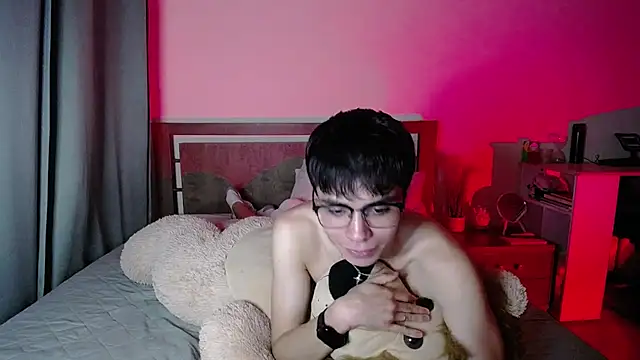 ThomTorr লাইভ XXX চ্যাট