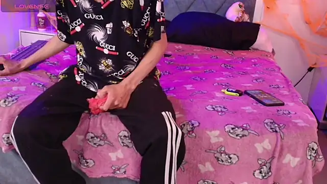 Emily_and_Taylor 웹캠 쇼