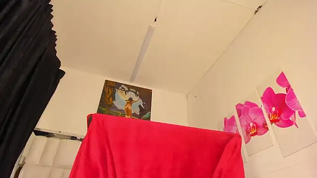 Chat +18 de Gabby_Haze ao vivo