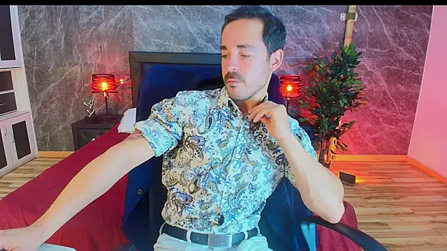 Adams_Sanz Adlı Modelin Canlı XXX Sohbeti