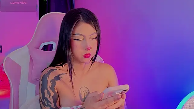 Sharonbone - 🍄show tits