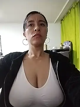 Chat XXX ao vivo de hailey85