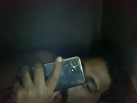 Chat +18 de elpoop7305 ao vivo
