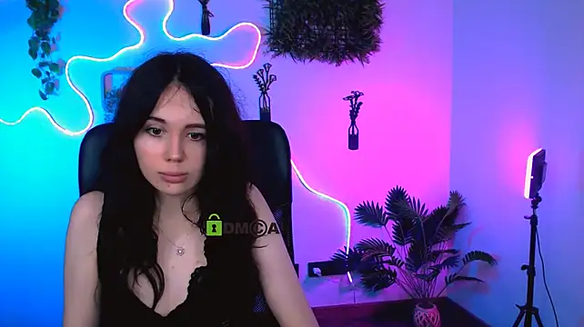 riley_sanders Adlı Modelin Canlı XXX Sohbeti