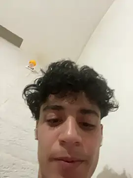 --hot-boy-- Adlı Modelin Web Kamerası Şovu