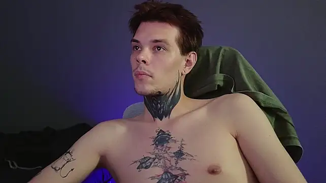 DENIS_HERE's Live XXX Chat