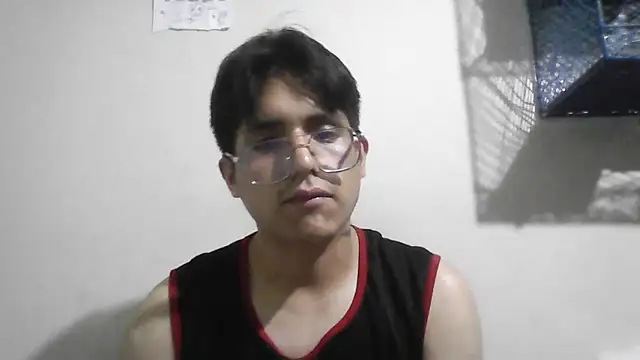 XXX chat uživo modela HardDick2