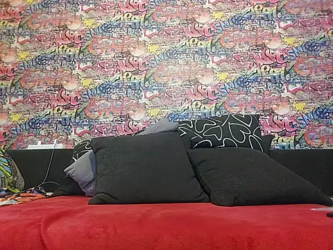 הופעת וובקאם של Zu_Real