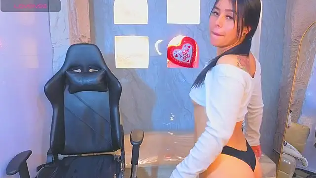 Živý XXX chat Lore18_b