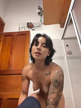 Ale_Lewis 现场XXX聊天
